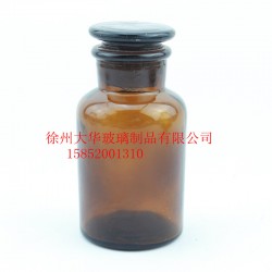 試劑瓶，酒精燈，集氣瓶