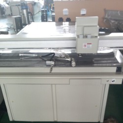 電腦打樣機，紙盒割樣機設備