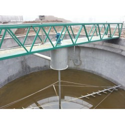 哪里有供應優(yōu)惠的中心傳動吸刮泥機：重慶傳動吸刮泥機廠家哪家好——重慶市沃利克環(huán)保設備有限公司