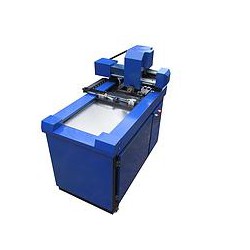 芙蓉發(fā)光字全自動開槽機(jī)，大量供應(yīng)新品發(fā)光字?jǐn)?shù)控開槽機(jī)