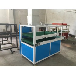 深圳萬信高精度壓棉機(jī)，海綿壓棉機(jī)，EPE壓棉機(jī)。