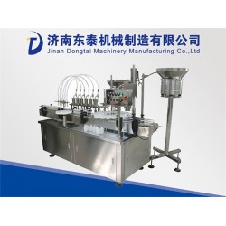 口服液灌裝機(jī)灌裝軋蓋兩不誤，簡(jiǎn)直好用到爆