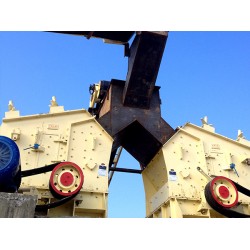 反擊破板錘易損壞，紅星教您保養(yǎng)妙招