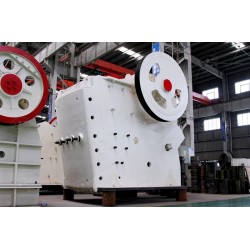 中型石頭破碎機(jī)產(chǎn)量是多少？市場價(jià)格如何？Z100