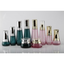 化妝品玻璃瓶烤漆廠，化妝品玻璃瓶噴漆廠，化妝品玻璃瓶噴涂廠