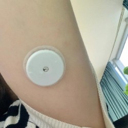 高粘醫(yī)用丙烯酸壓敏膠，可貼敷15-21天，適合可穿戴設(shè)備