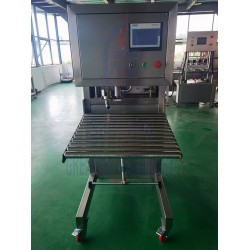 奶油盒中袋灌裝機(jī) 液體肥料無(wú)菌灌裝機(jī)